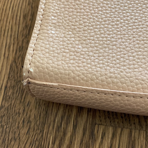 Neiman Marcus Crossbody Bag - Picture 7 of 7